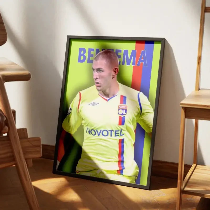 Cadre Benzema OL - Légende Lyonnaise – Affiche encadrée personnalisée - Cadre Perso