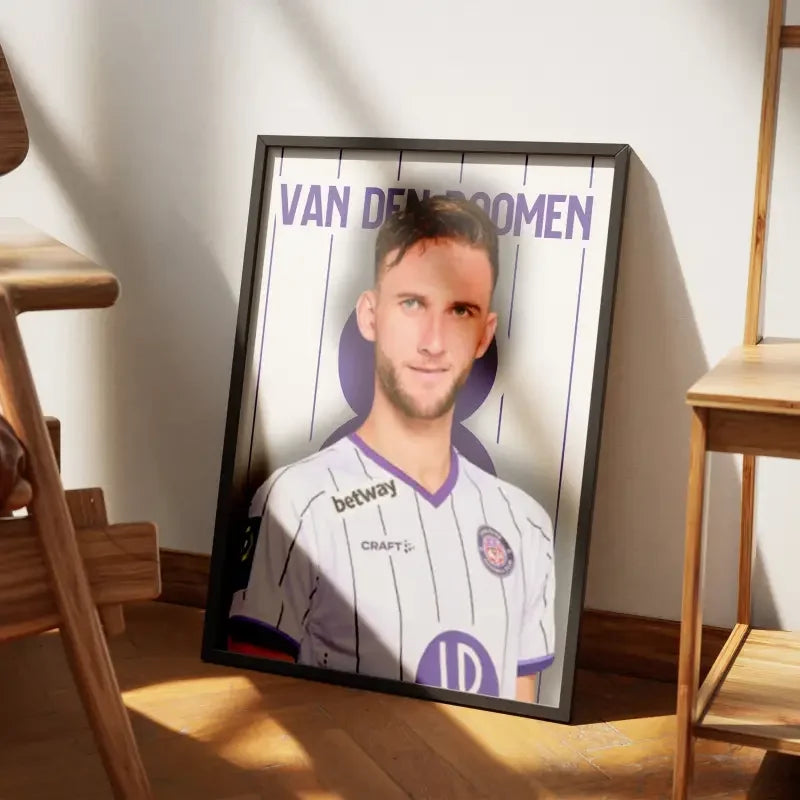 Cadre Branco van den Boomen - Le Maître du Jeu du Toulouse FC – Affiche encadrée personnalisée - Cadre Perso
