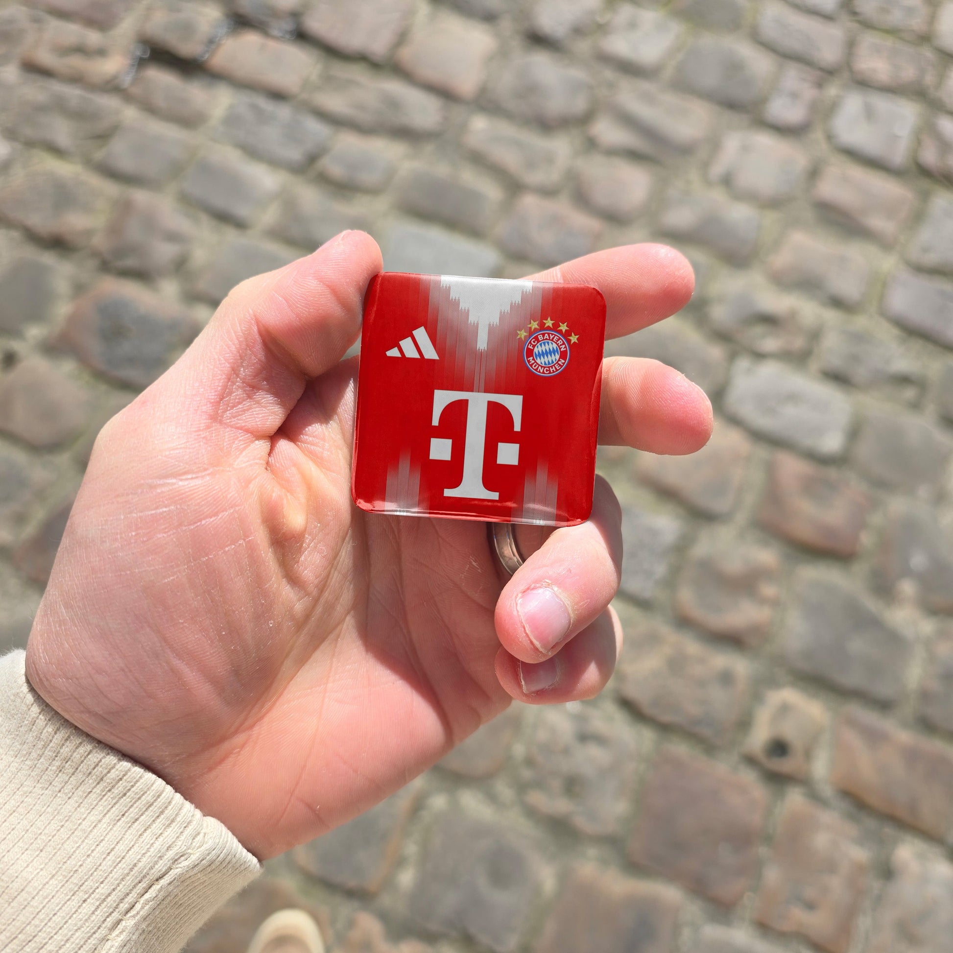 Magnet Bayern Munich Domicile 25-26 – Affiche encadrée personnalisée - Cadre Perso