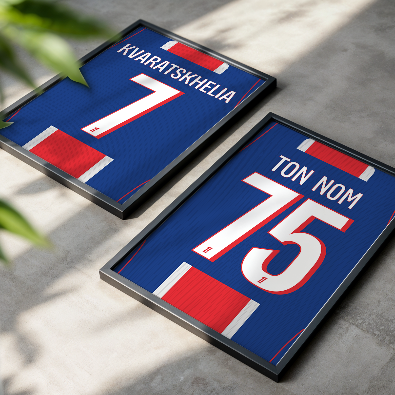 Affiche PSG Domicile 26-27 - Maillot Kvaratskhelia encadré